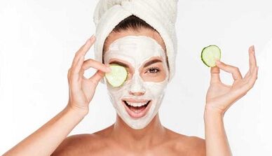 cucumber mask alang sa panit sa nawong rejuvenation